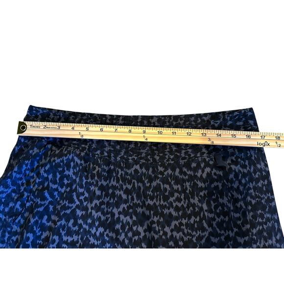 Athleta Blue Animal Printed Wide Leg Crop Pants, Size 12 ComfyStyle TravelPants - Picture 5 of 9